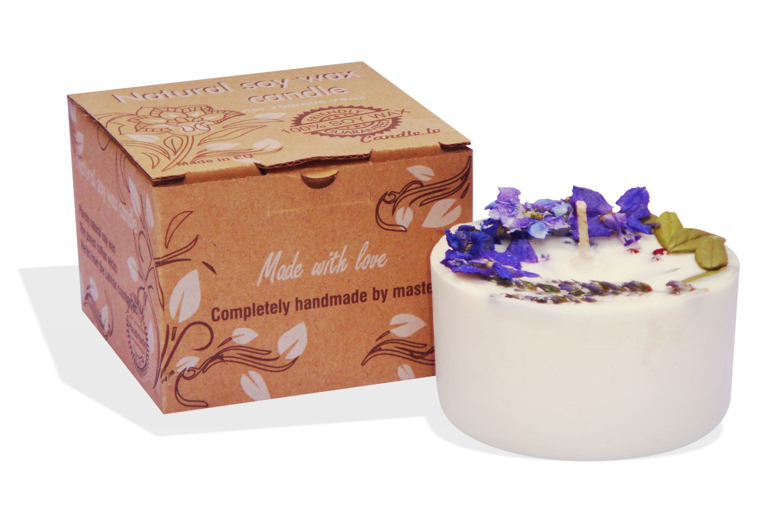 Soy wax candle with a cotton wick 200 ml lavender